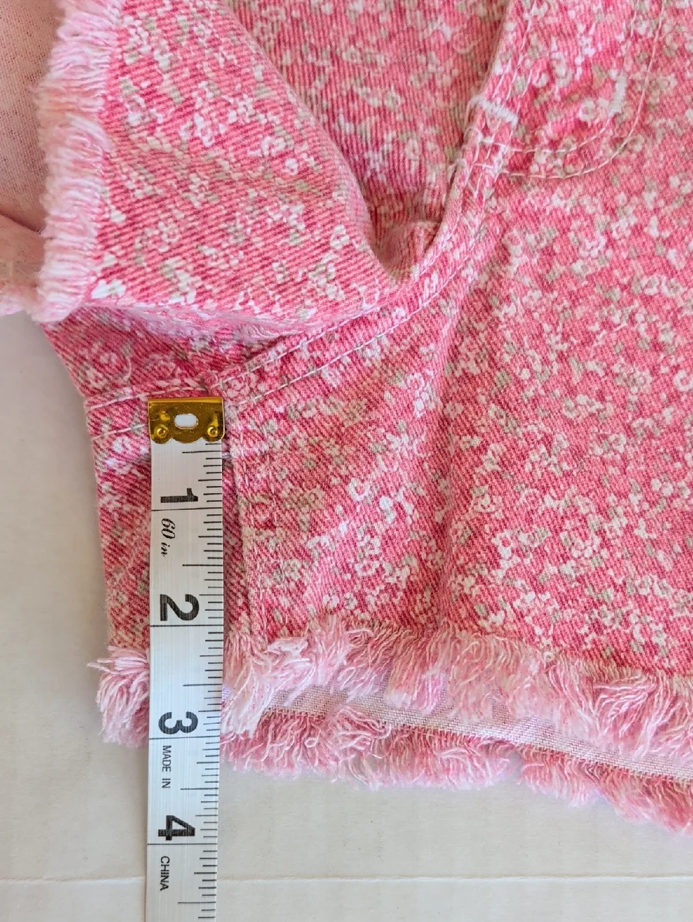 Vtg. Canyon River Blues High-Waist Floral Frayed Hem Shorts Junior 9 Pink White